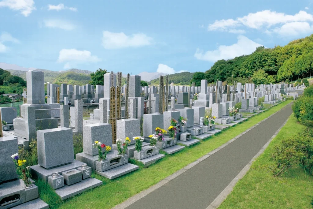 神奈川県厚木市「厚木中央霊園」
