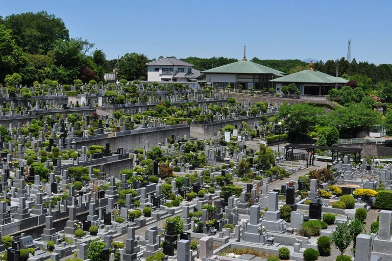 森林公園 昭和浄苑 / 埼玉県東松山市