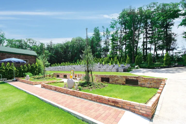 メモリアルパーククラウド御殿山 / 東京都町田市