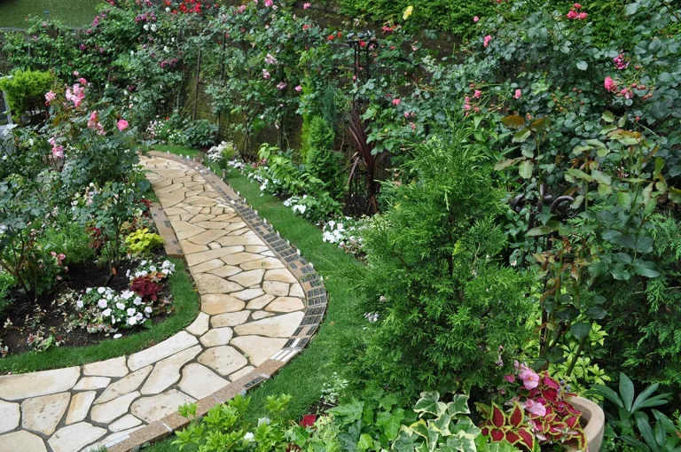 鎌倉やすらぎの杜 / 神奈川県鎌倉市