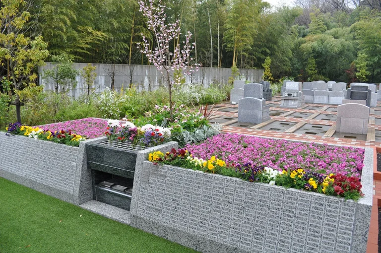 都筑まどか霊園 / 神奈川県横浜市港北区