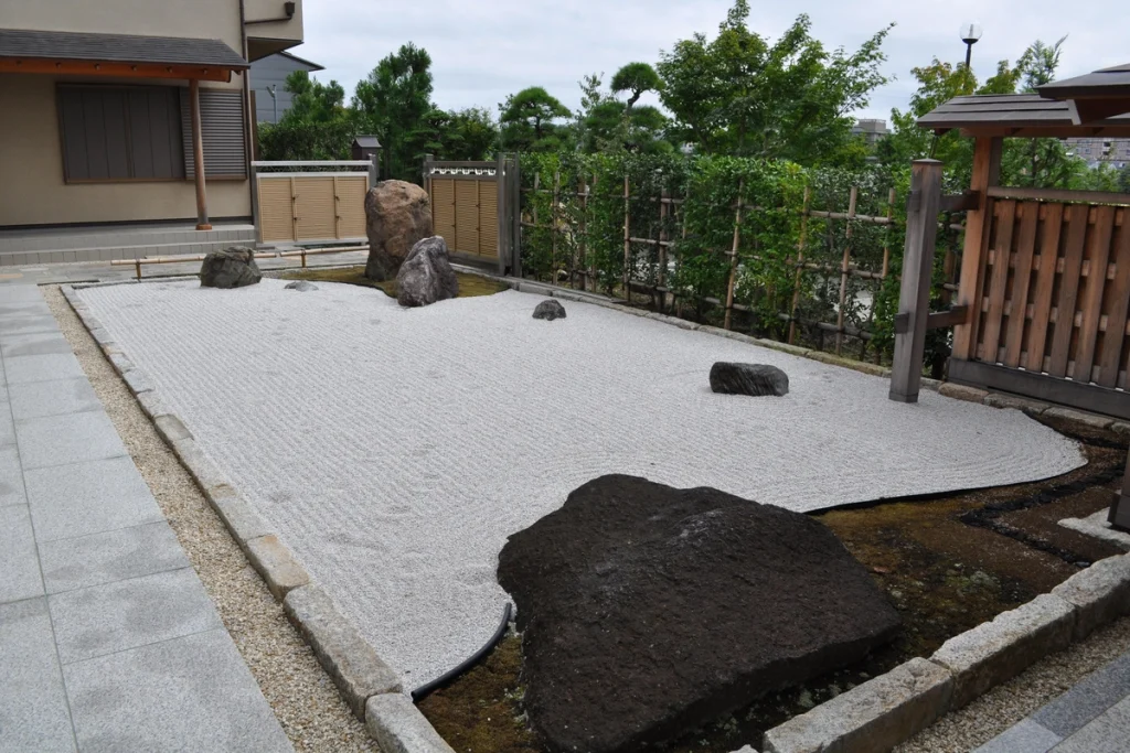 苑内の様子