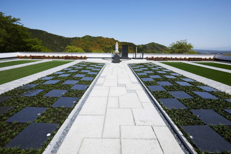 城下町小幡「宝桜（ほうおう）の庭」 / 群馬県甘楽郡